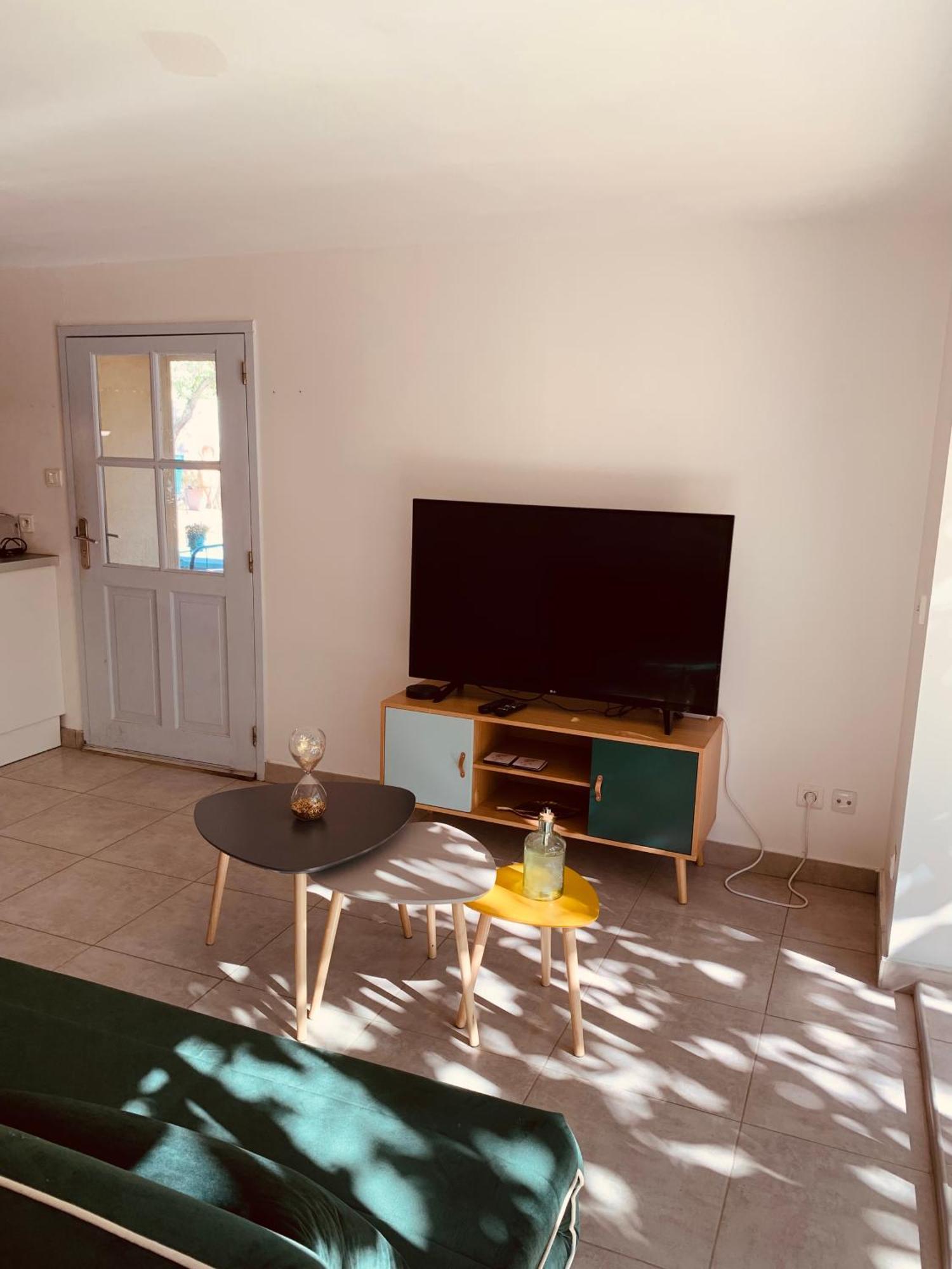 נים Appartement Independant Avec Jardin Et Acces Piscine מראה חיצוני תמונה
